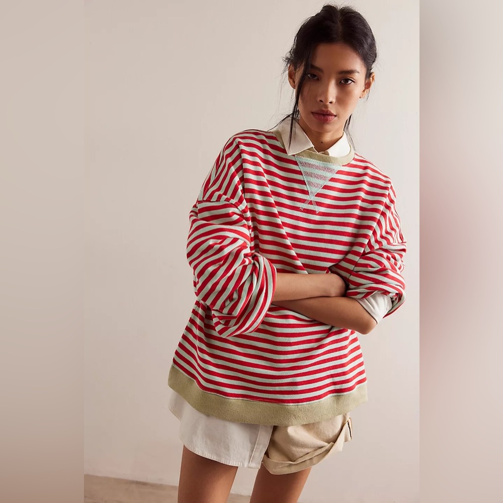 We The Free Classic Striped Oversized Crewneck ✨ Cherry Combo Size Medium